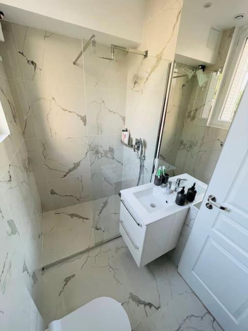 アニエールChez Alexアパートメント エクステリア 写真